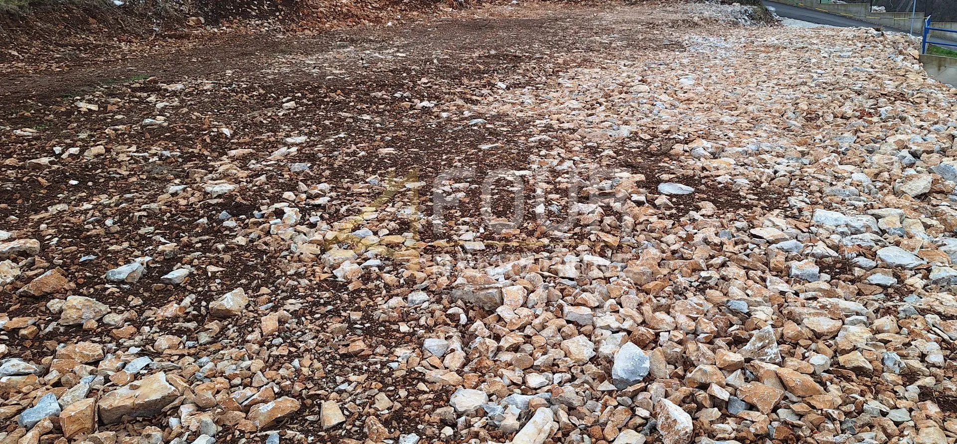 kostrena, građevinsko zemljište, 740m2 - slika 3