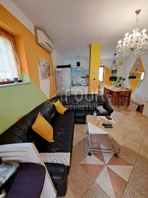 otok krk, kornić, 96.86m2, 3s+db, terase - slika 3