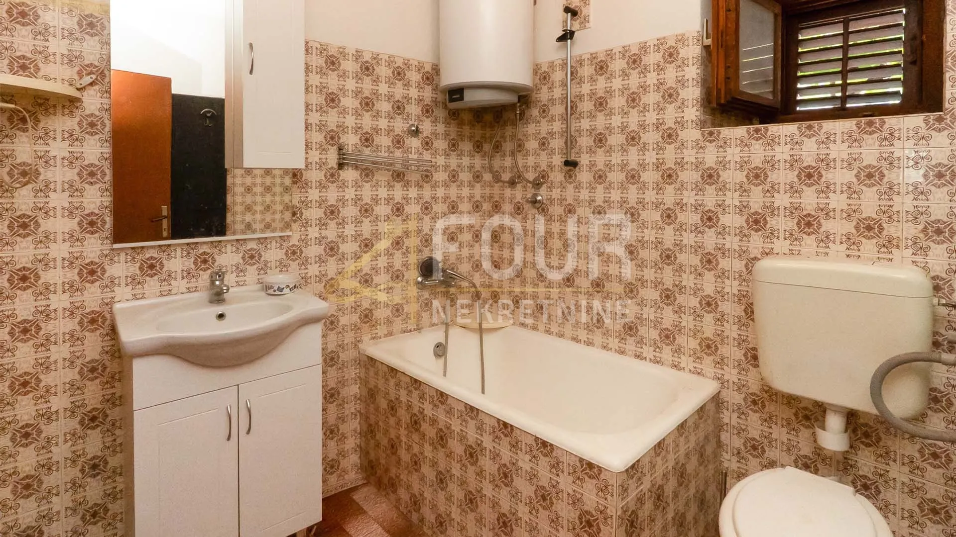 rijeka, srdoči, kuća 220m2, prilika za investiciju!! - slika 11