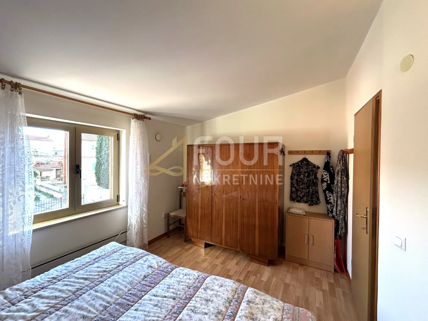 istra, šišan, kuća, 180m2, garaža - slika 14