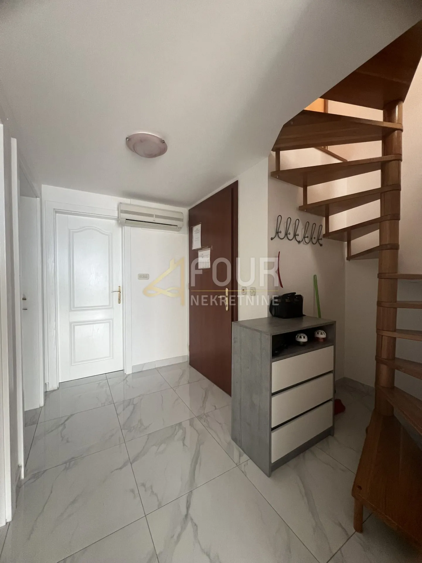 crikvenica, dramalj, 83.50m2, stan s galerijom, lođa, pogled na more - slika 24