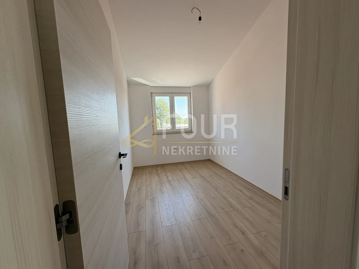 istra, šišan, 91.13m2, 3s+db, terasa - slika 7