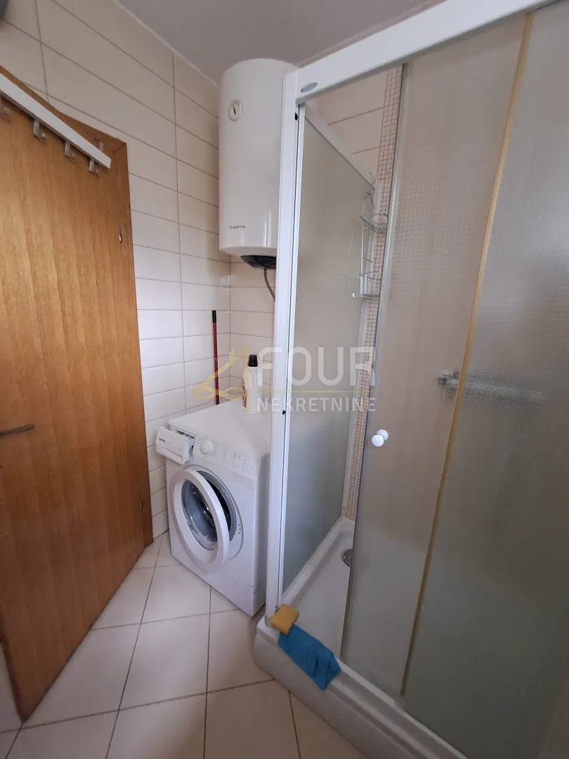 otok krk, malinska, 61m2, 2s+db, terasa, okućnica - slika 10