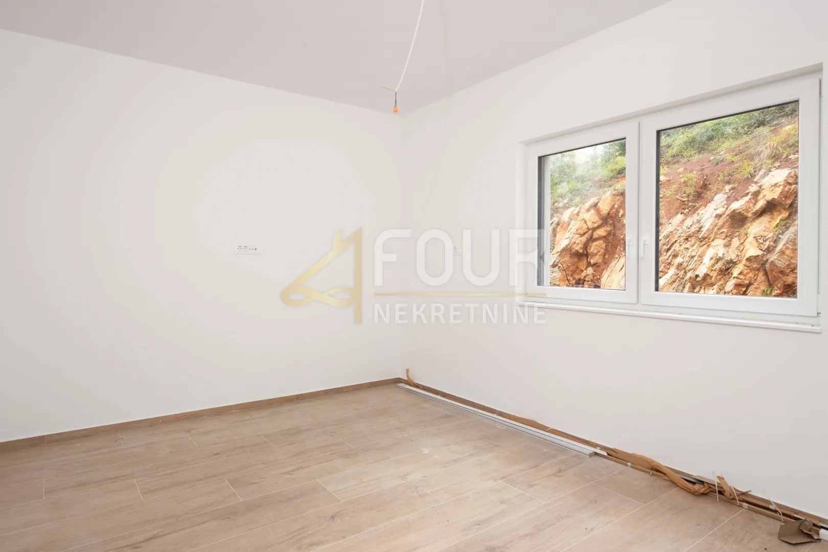 opatija, novogradnja, vila s bazenom, pogled na more - slika 13