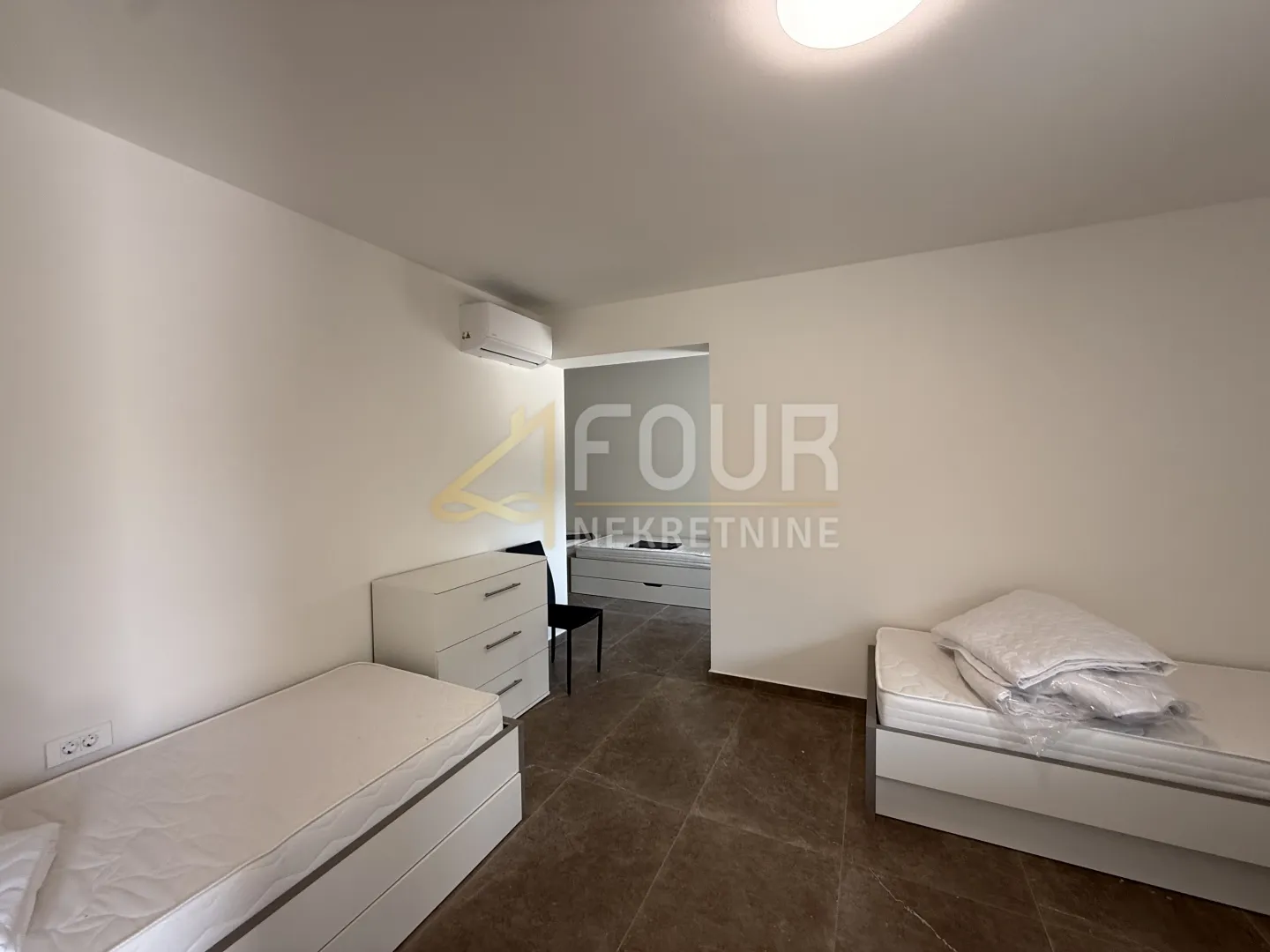 istra, sveti lovreč - okolica, kuća 346m2, balkon, terasa - slika 18