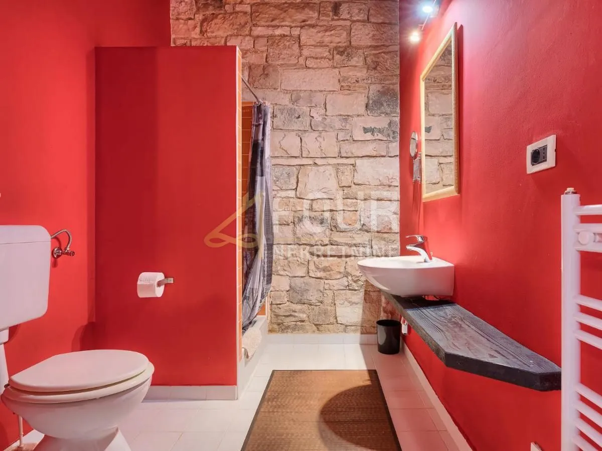 istra, umag, 1. red do mora, vila s bazenom - slika 20