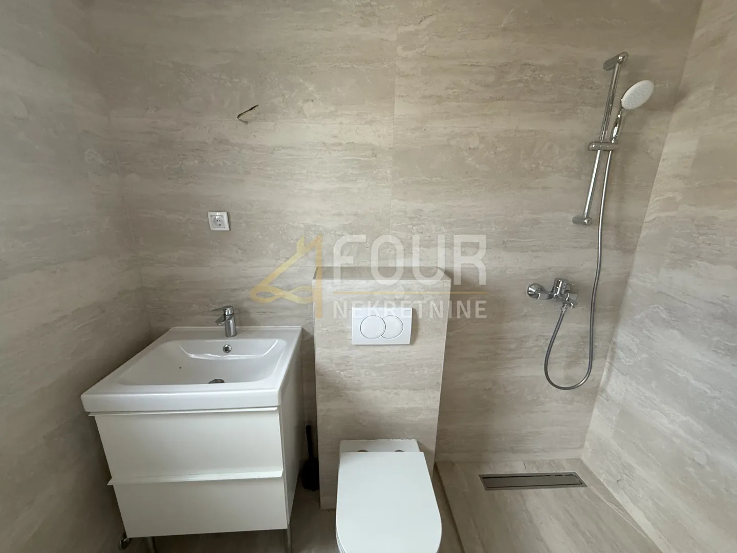 istra, poreč, 4s+db stan s terasom 168,14m2 - slika 23