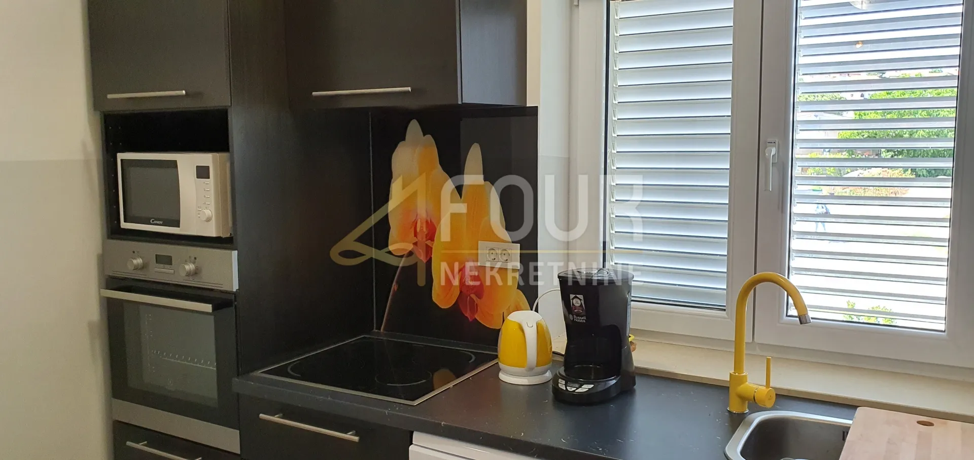otok krk, 2s+db, 194.2m2, terasa, balkon, garaža - slika 14