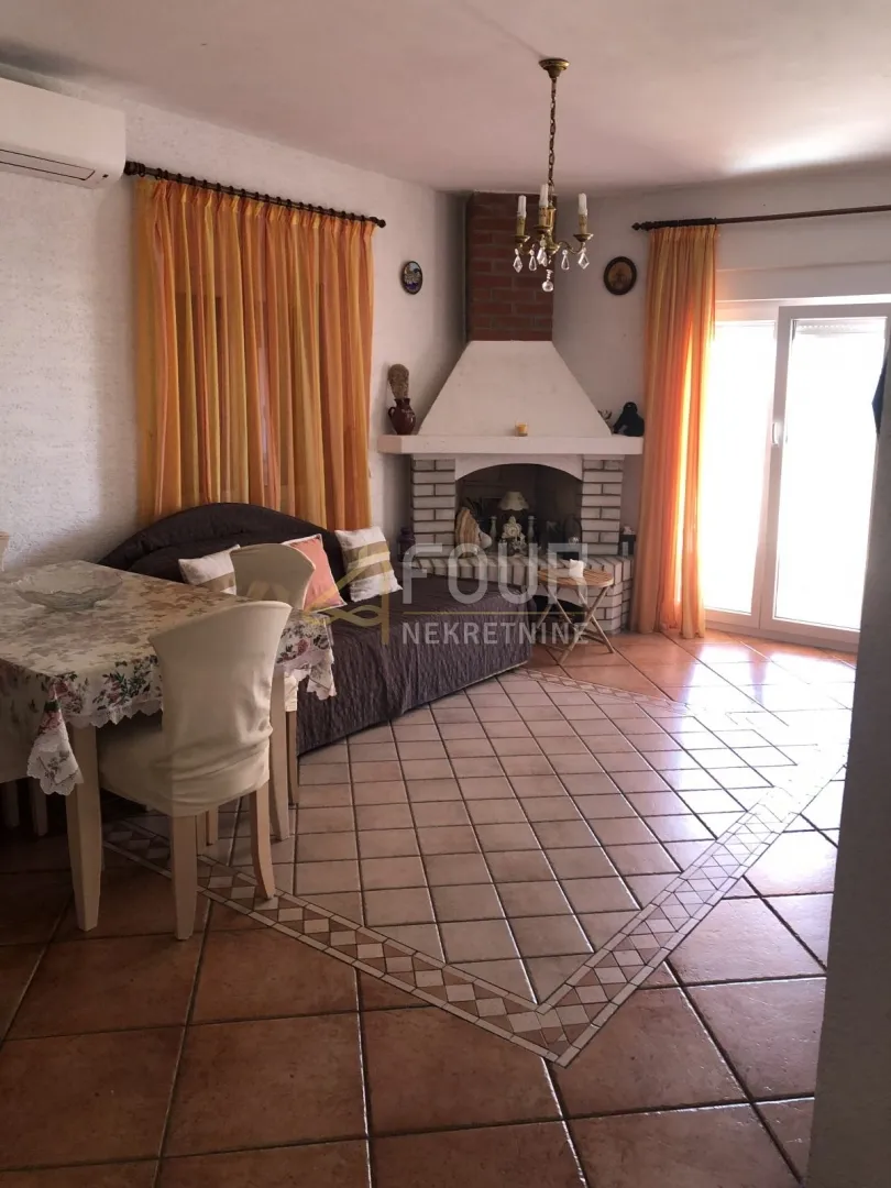 zadar, nin - okolica, samostojeća kuća s 4 apartmana, 100m od mora - slika 2