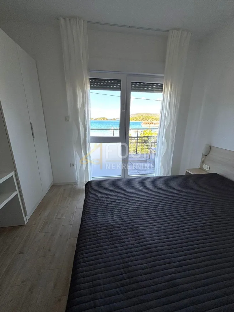 otok rab, supetarska draga, apartmanska kuća, 1. red do mora - slika 12