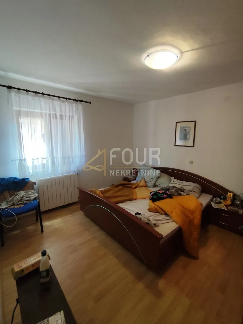 istra, labin, kuća sa 6 stanova - slika 20