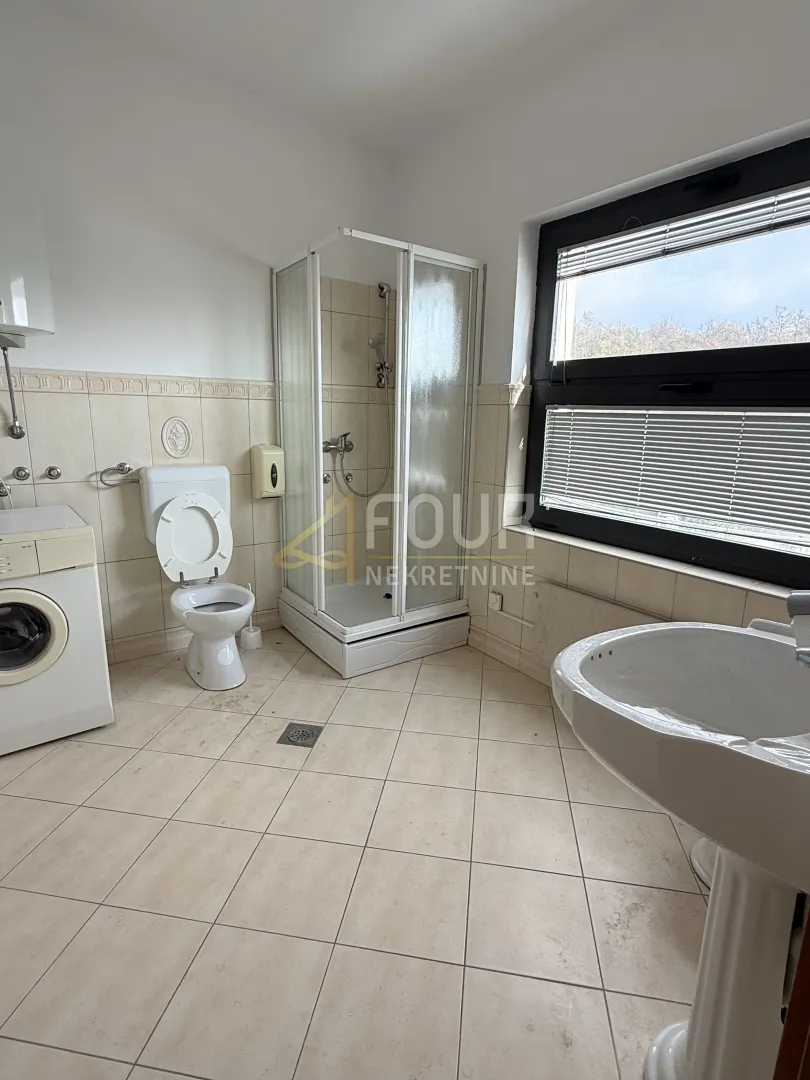 zakup, matulji, poslovni prostor od 140.45m2 - slika 11