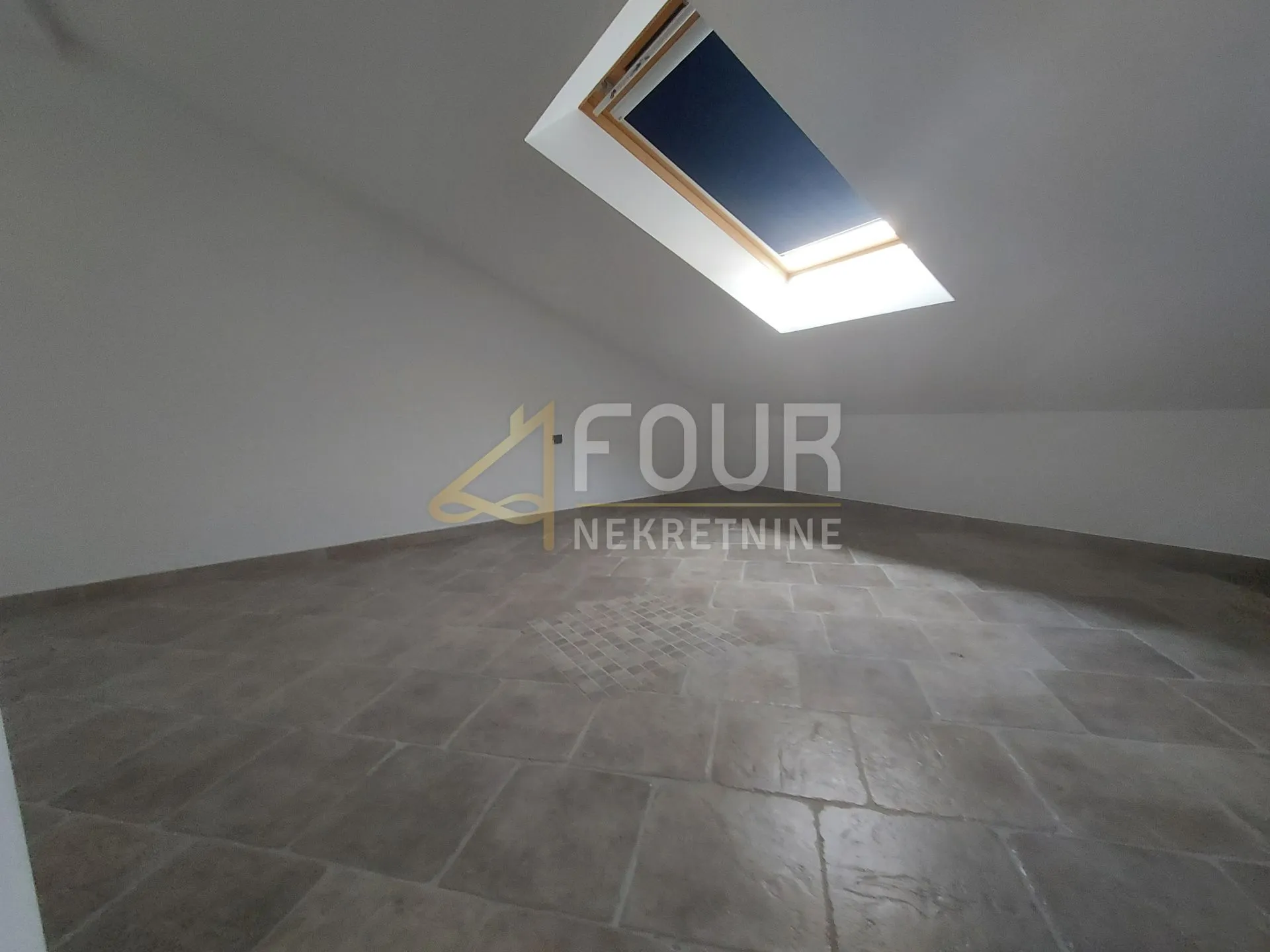 rijeka, drenova, dvoetažni 2s+db, balkon - slika 13