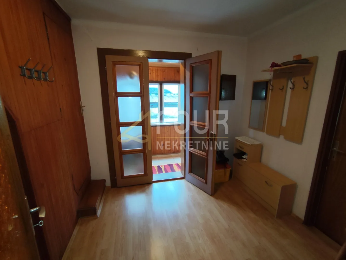 Gorski kotar, Mrkopalj, kuća s velikim zemljištem