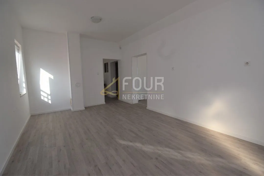 rijeka, škurinje, kuća s bazenom - slika 26