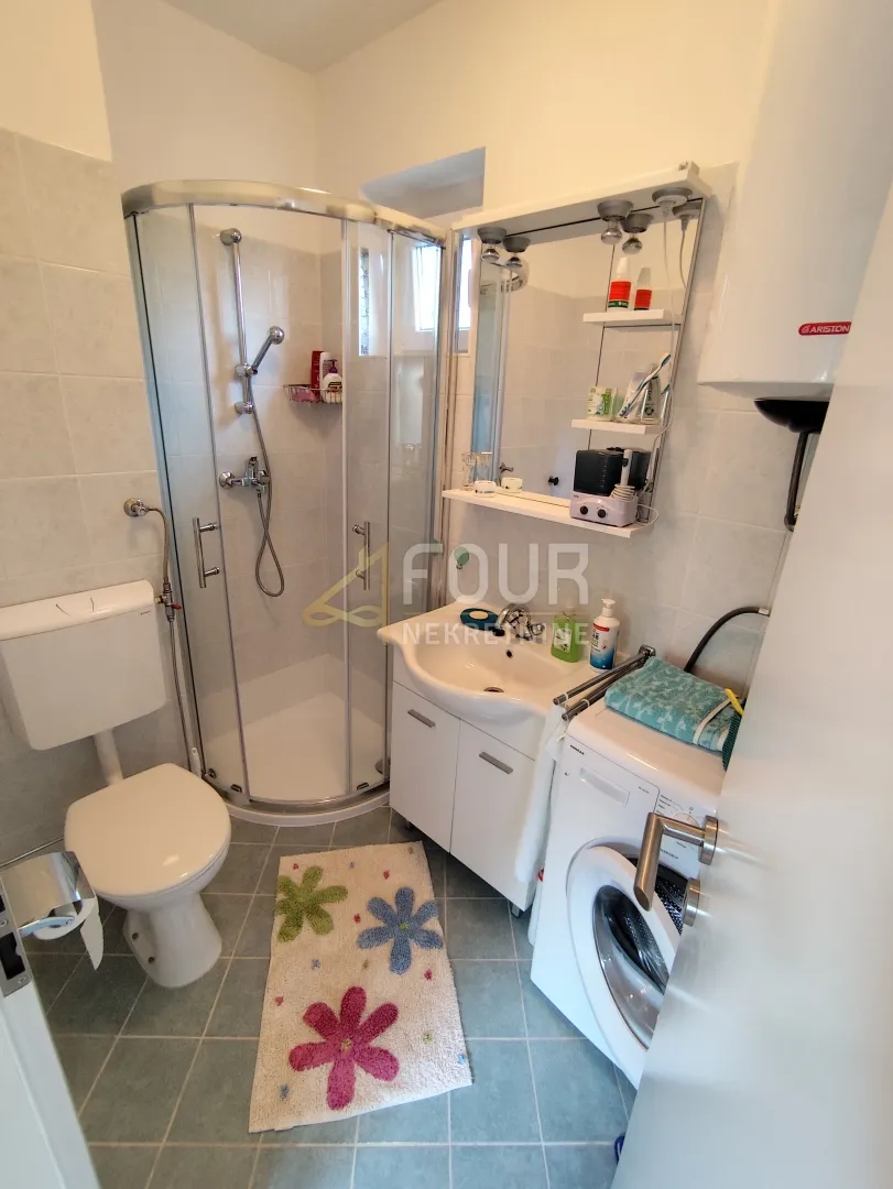 istra, barbariga, 40m2, garsonijera, balkon, parkirno mjesto - slika 11