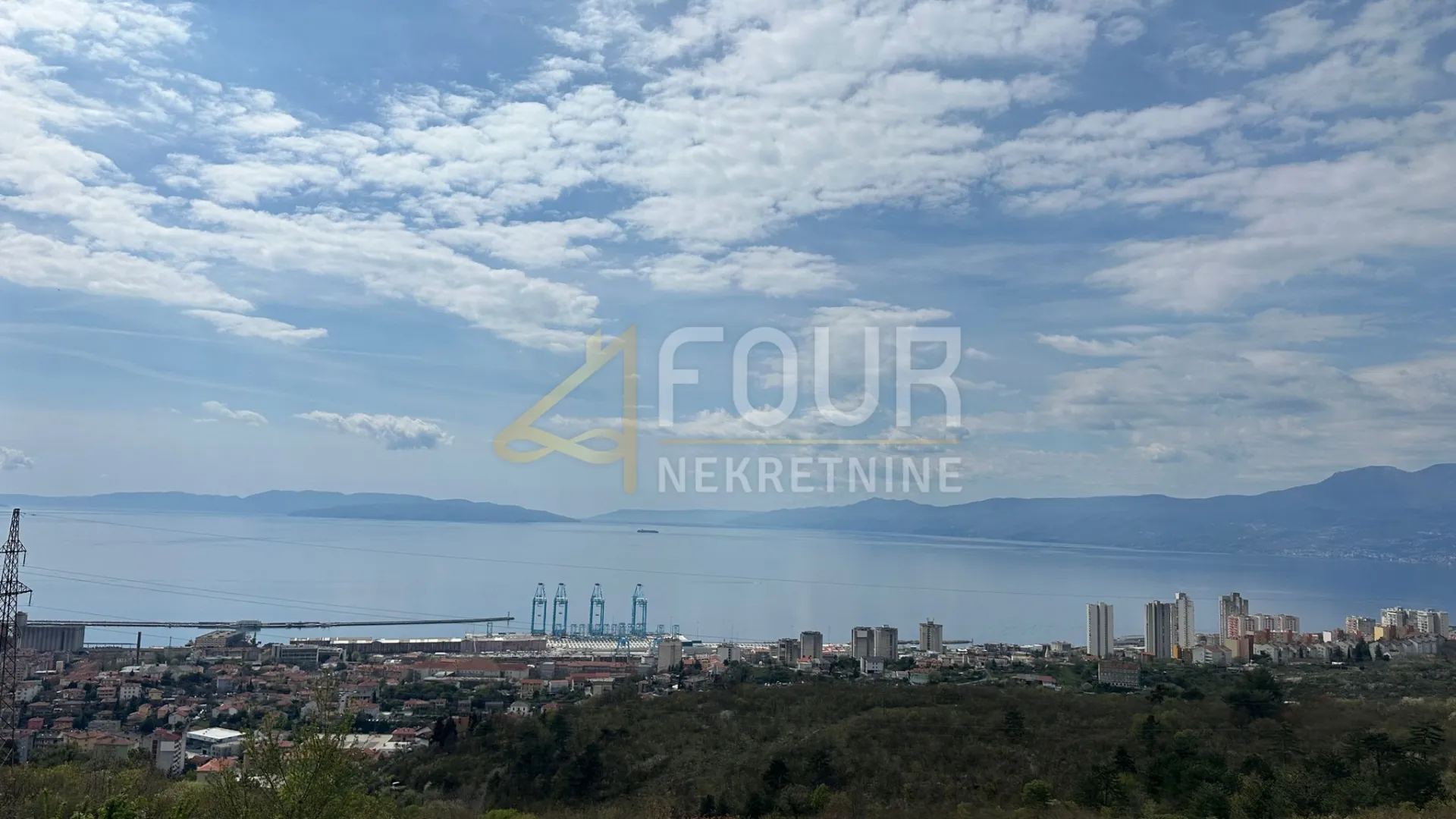 Rijeka, Donja Drenova, novogradnja, 2s+db, terasa
