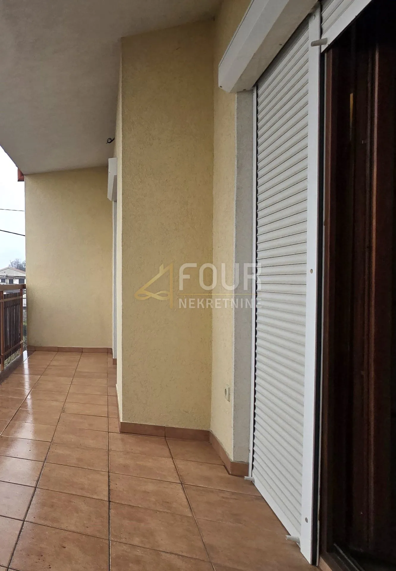 marinići, kuća poslovno-stambene namjene, 230m2 - slika 12