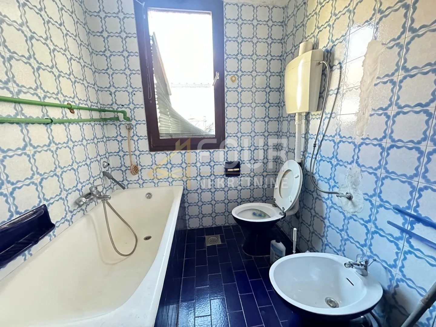 pula, monte zaro, dvije kuće - tri stambene jedinice, 251m2 - slika 24