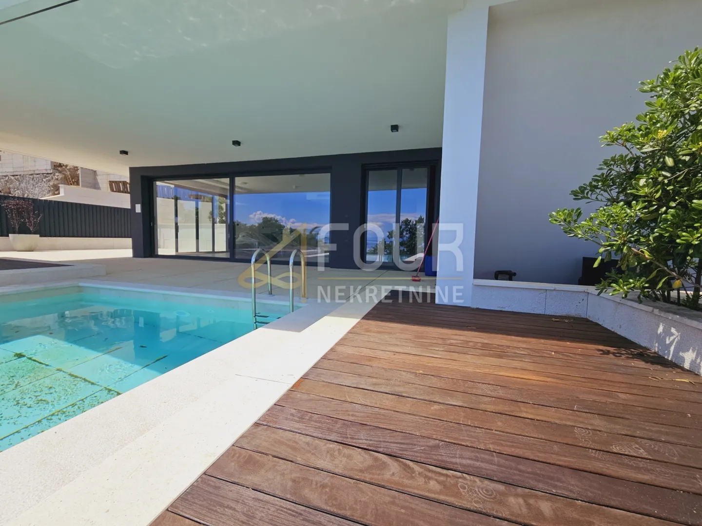 opatija, novogradnja, 238.01m2, dvoetažni 4s+db, bazen i okućnica - slika 26