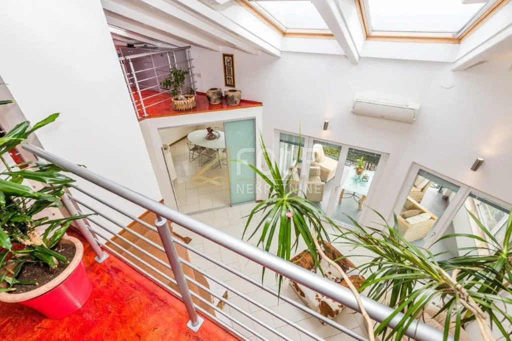 opatija - luksuzni penthouse s pogledom na more - slika 7