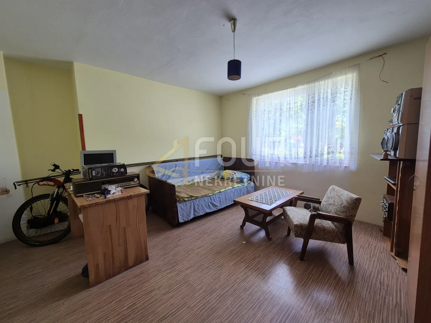 gorski kotar, ravna gora, kuća s 2 stana, gosp. objektom i dvorištem - slika 10