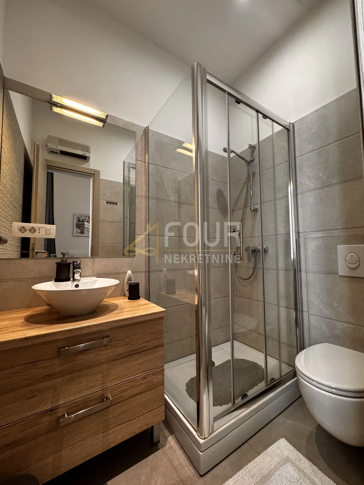 rijeka, centar, 166.49m2, u naravi 5 apartmana - slika 20