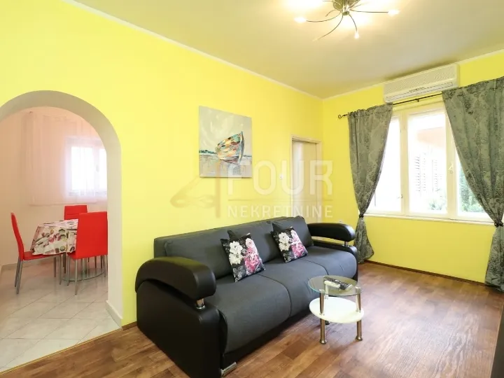 opatija - centar, 46.25m2, 1s+db, terasa, pogled na more - slika 2