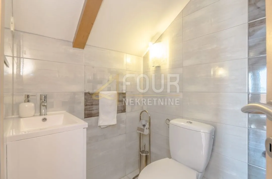 zadar - okolica, kuća s bazenom, 150m2, pogled na more - slika 19