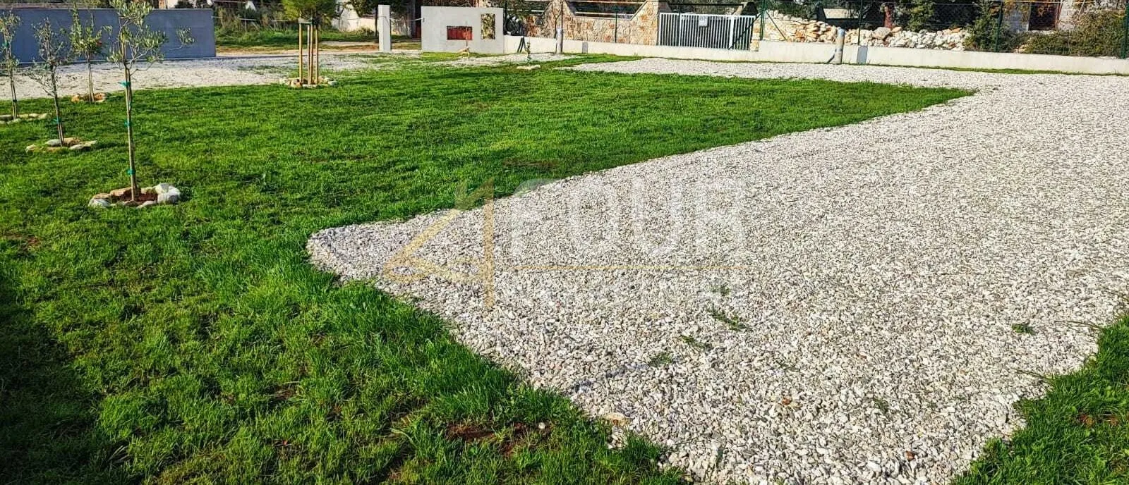 istra, peroj, poljoprivredno zemljište 405m2 - slika 2