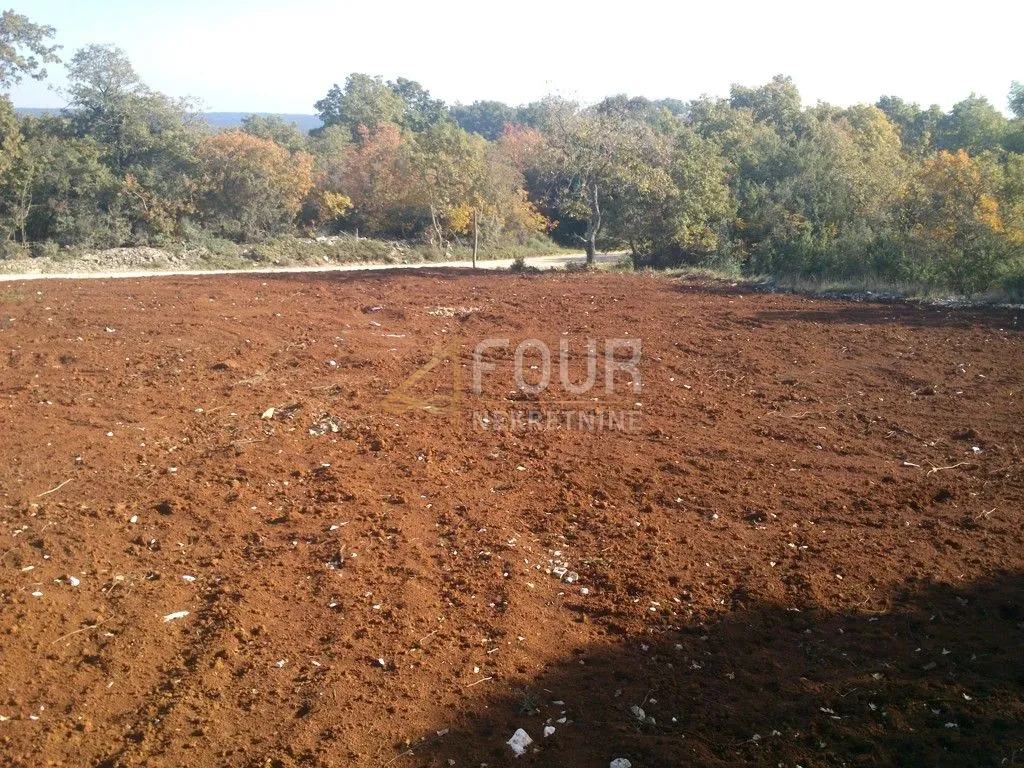 istra, rovinj, poljoprivredno zemljište 1.240m2 - slika 3