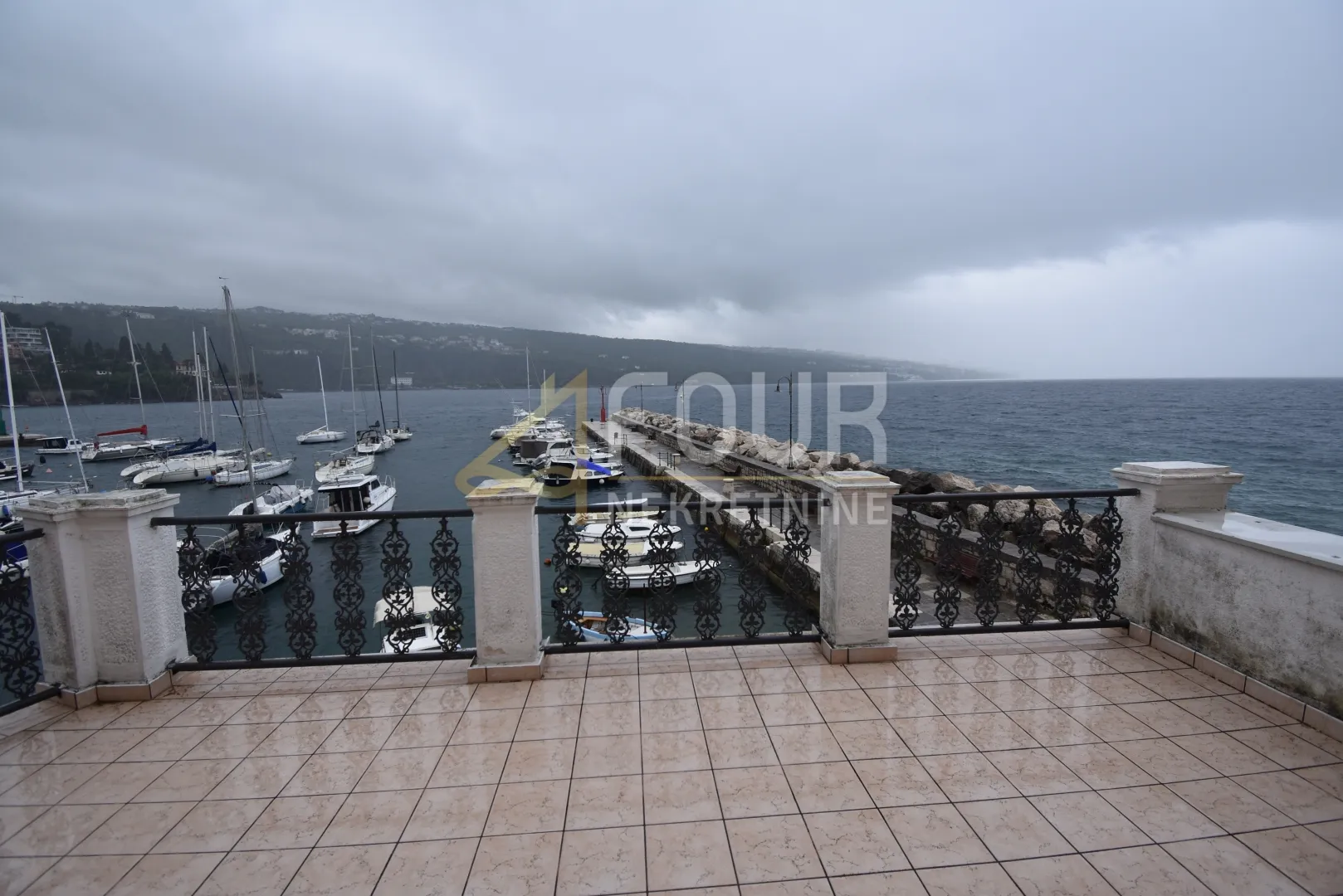 opatija - volosko, 1. red do mora, kuća s 3 stana - slika 4