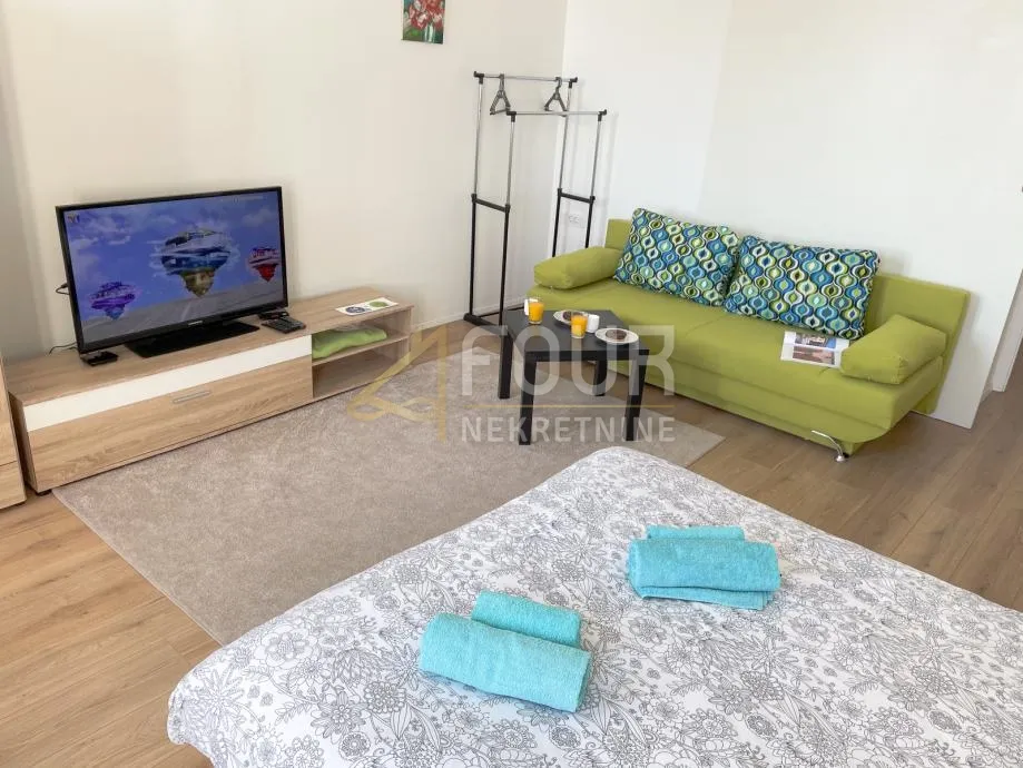 rijeka, mlaka, 76.10m2, u naravi 2 stana - slika 9