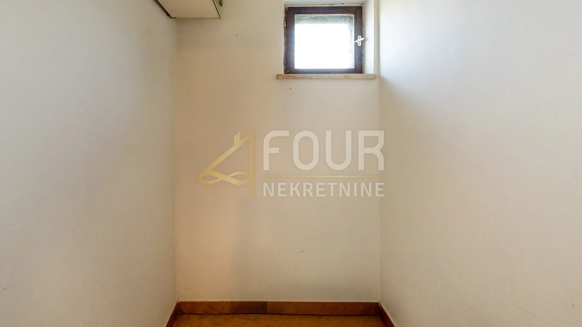 marčelji, 3s+db, 164,22m2, okućnica, pogled na more - slika 13