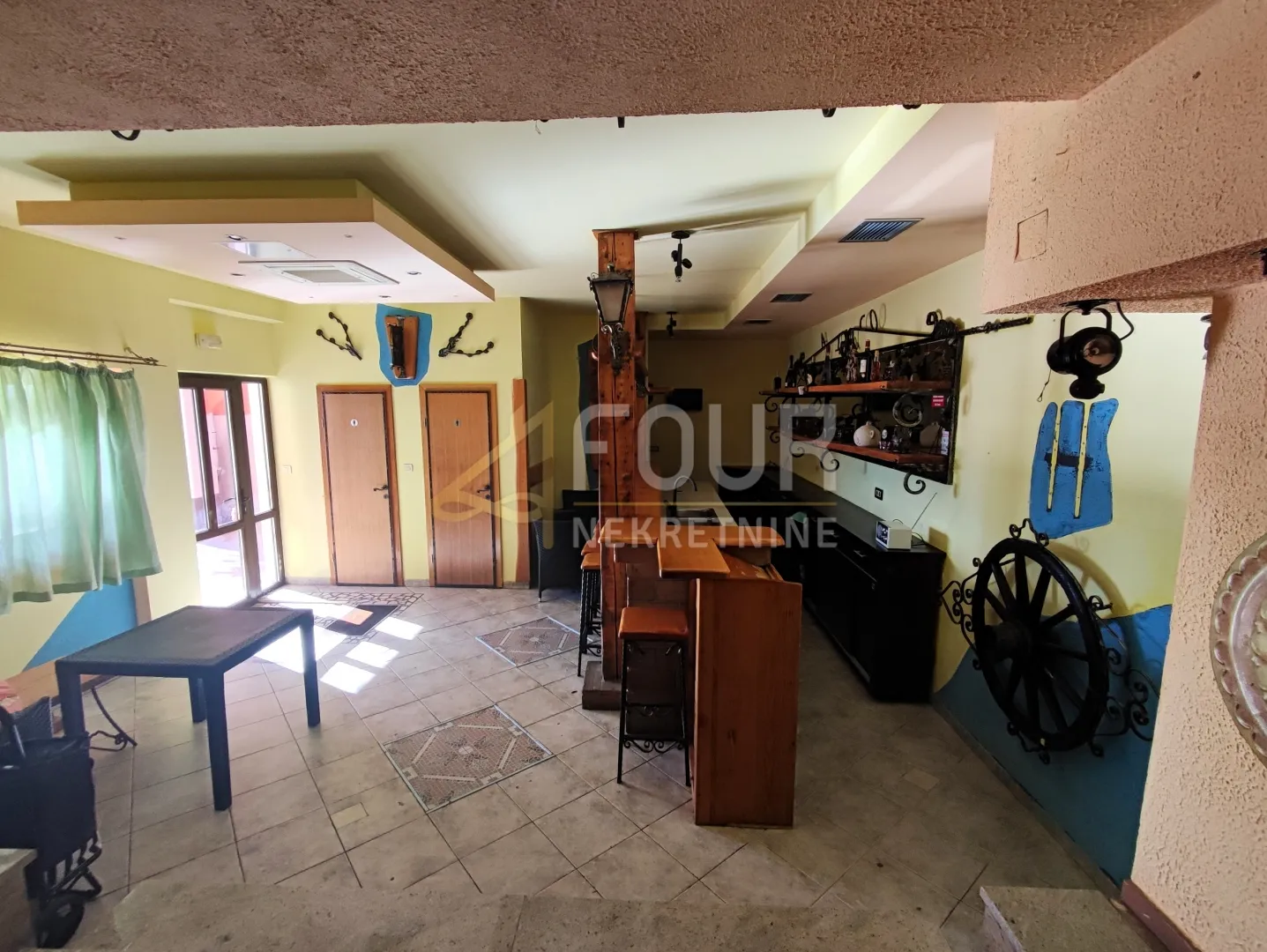 matulji - okolica, adaptirana kuća s 2 apartmana i poslovnim prostorom - slika 9