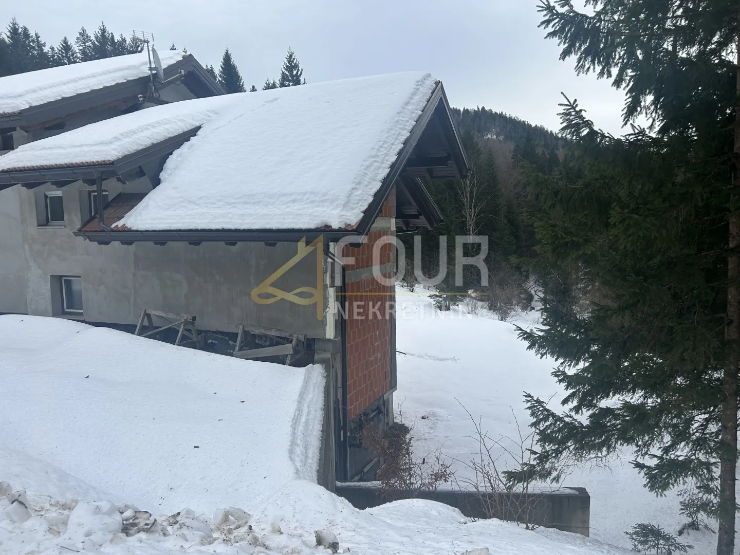 gorski kotar, vrbovsko - okolica, kuća od 355.14m2 na osami - slika 2