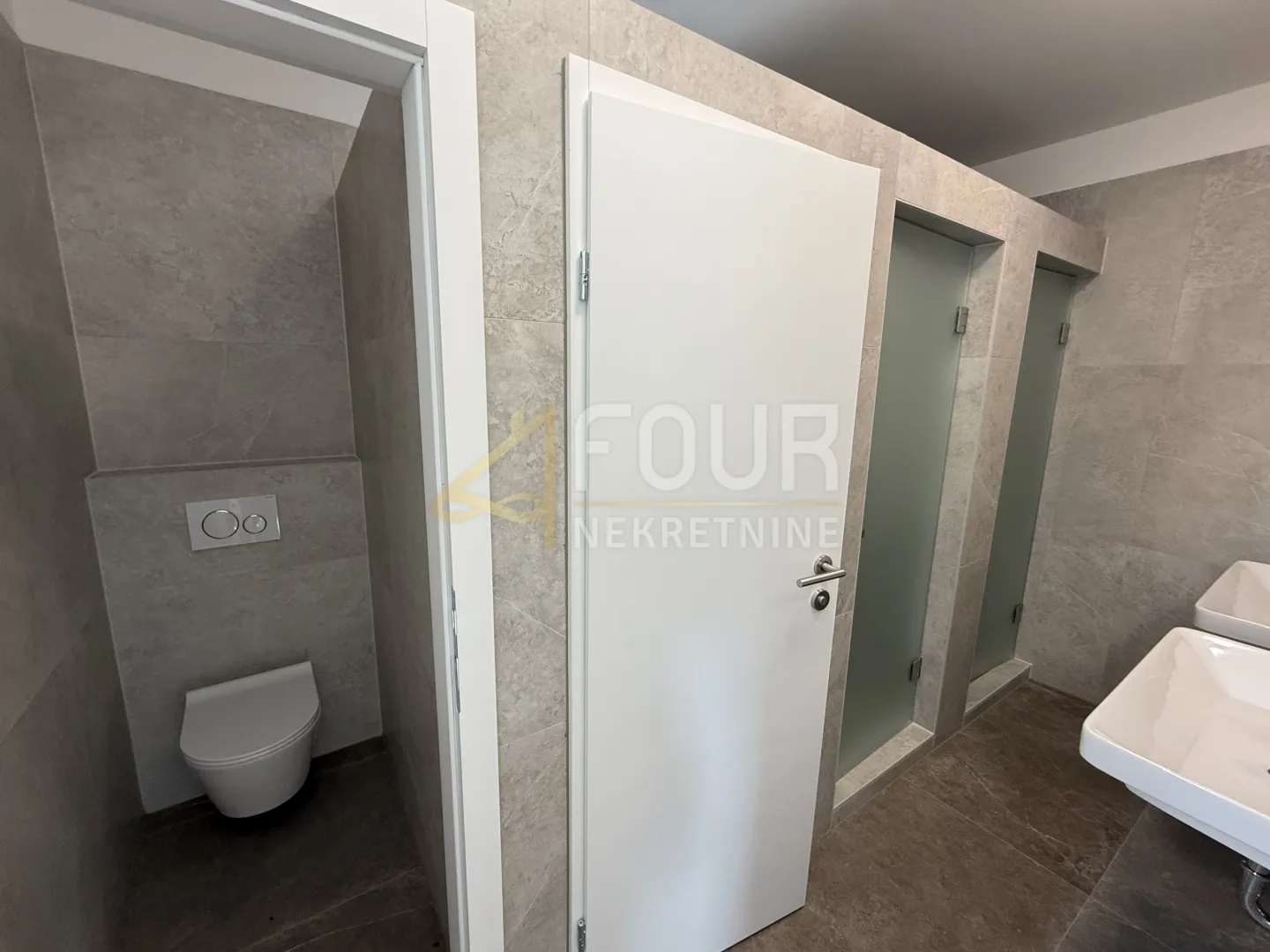 istra, sveti lovreč - okolica, kuća 346m2, balkon, terasa - slika 28