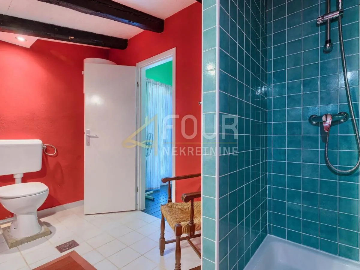 istra, umag, 1. red do mora, vila s bazenom - slika 18