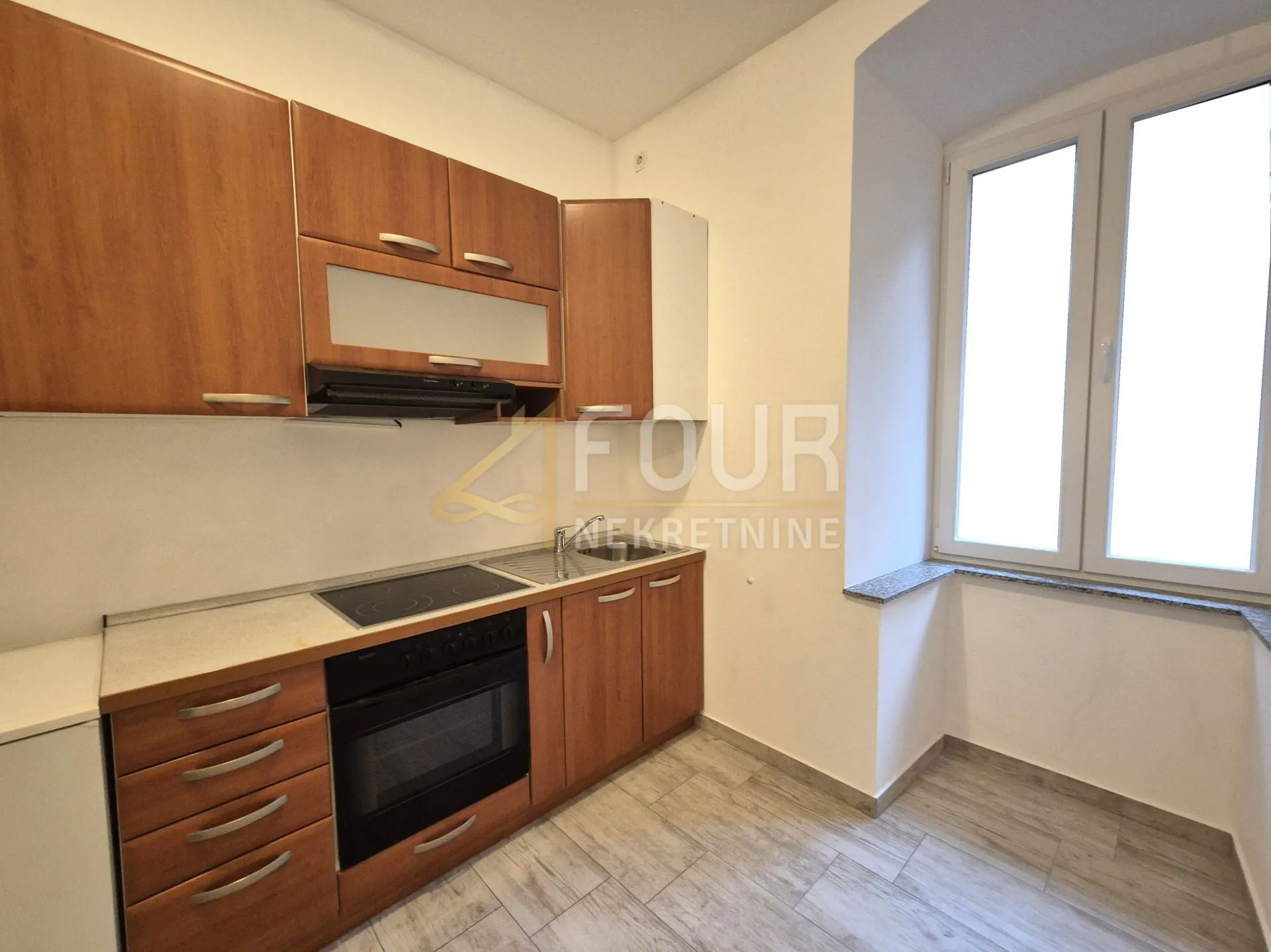 najam, rijeka, centar, adaptiran stan, 23.23m2, 1skl - slika 2