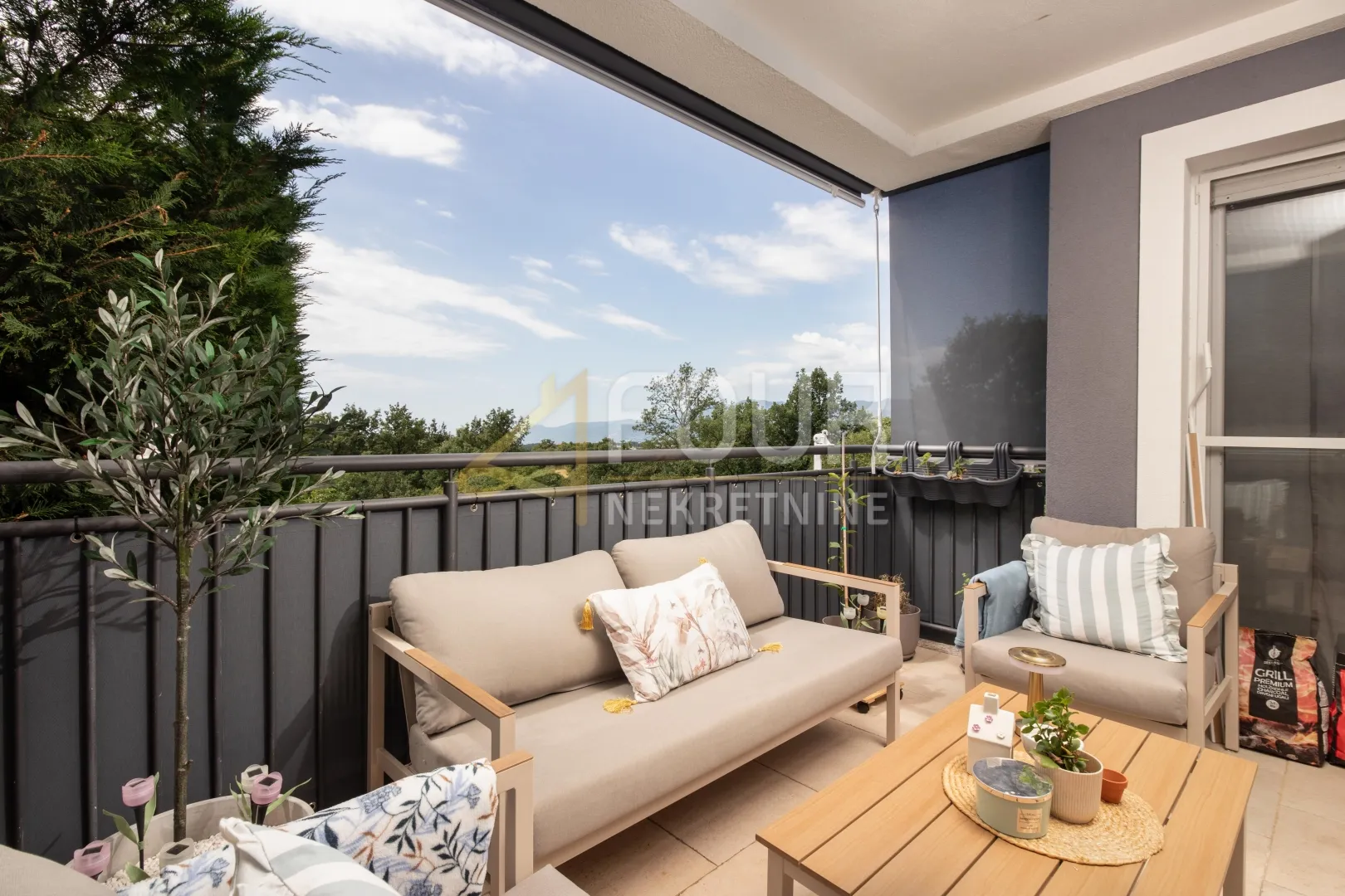 najam, viškovo - marčelji, 84.13m2, 2s+db, balkon i terasa, zajednički bazen - slika 4