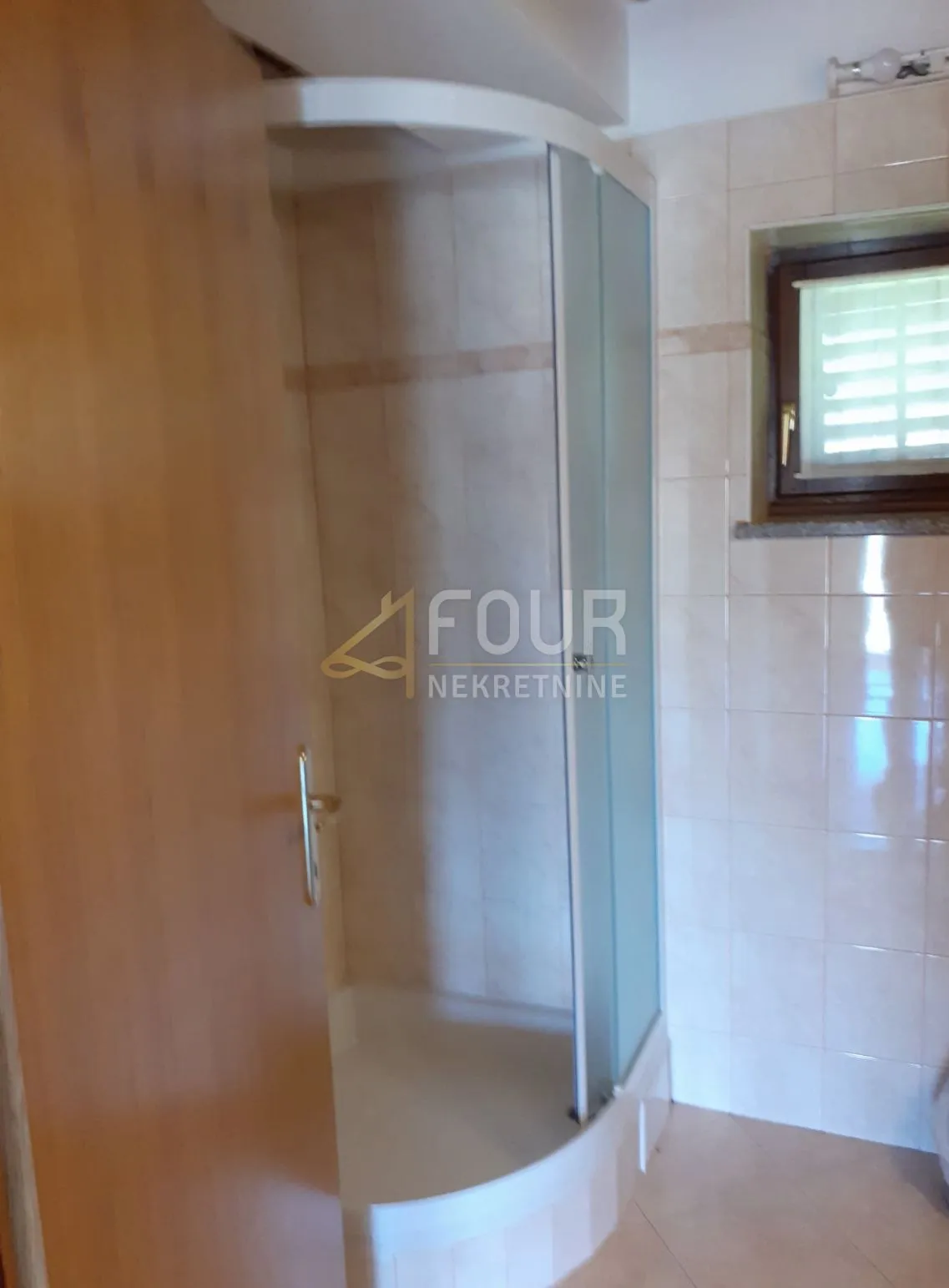 istra, gračišće - okolica, samostojeća kamena kuća, 130m2 - slika 13