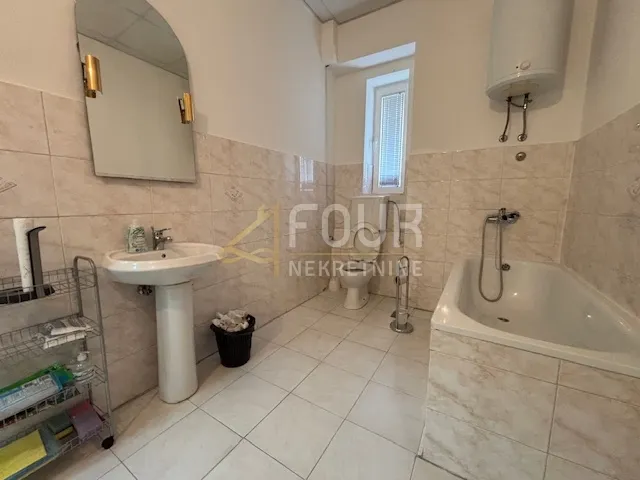 rijeka, centar, 112.25m2, prostran gradski stan - slika 11