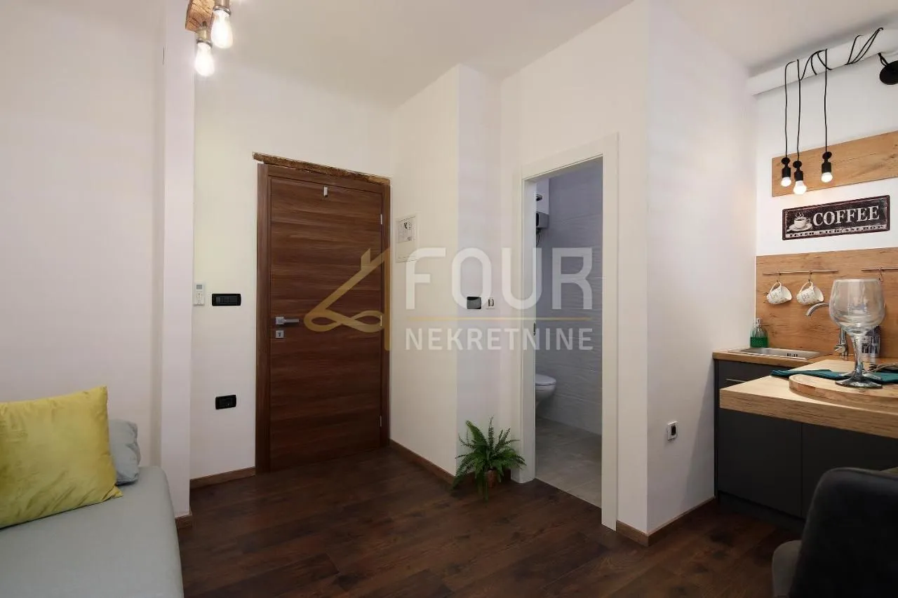 rijeka - strogi centar, 94.61m2 u naravi 3 luksuzna apartmana - slika 13