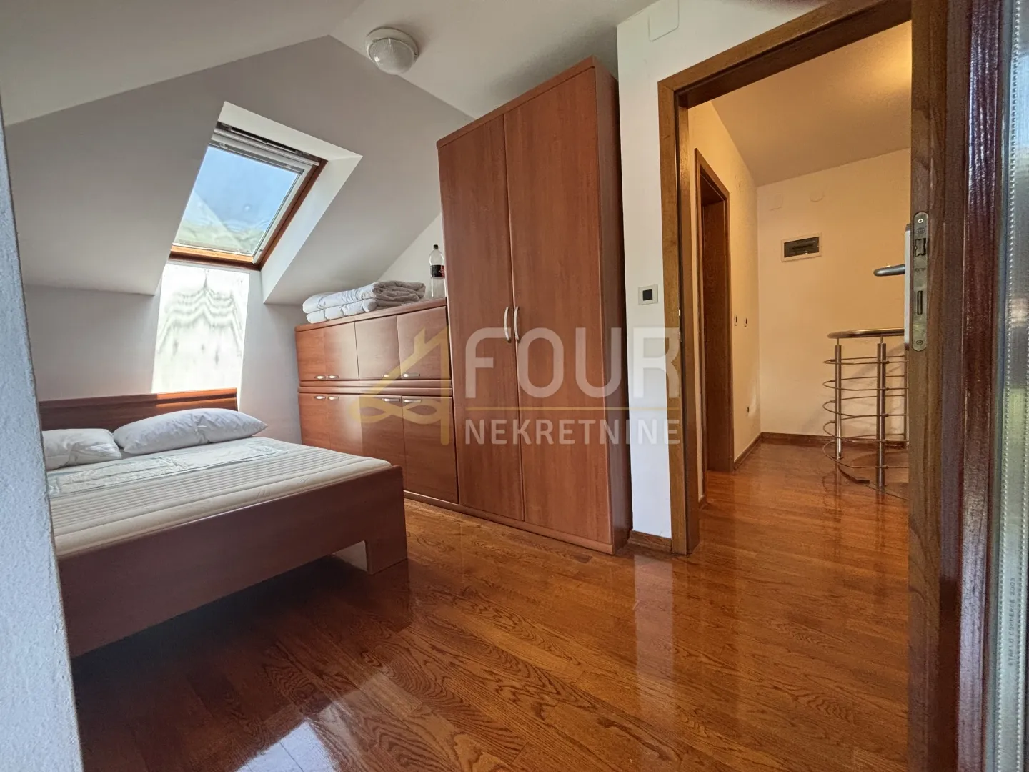 opatija, ičići, 92.18m2, dvoetažni stan, garaža - slika 10