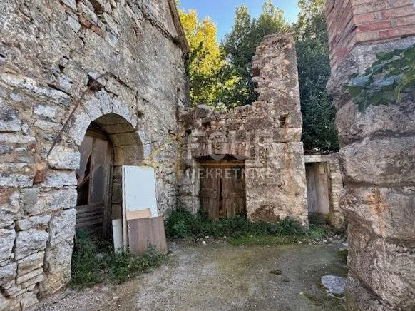 Kastav, starina za adaptaciju, 118m2