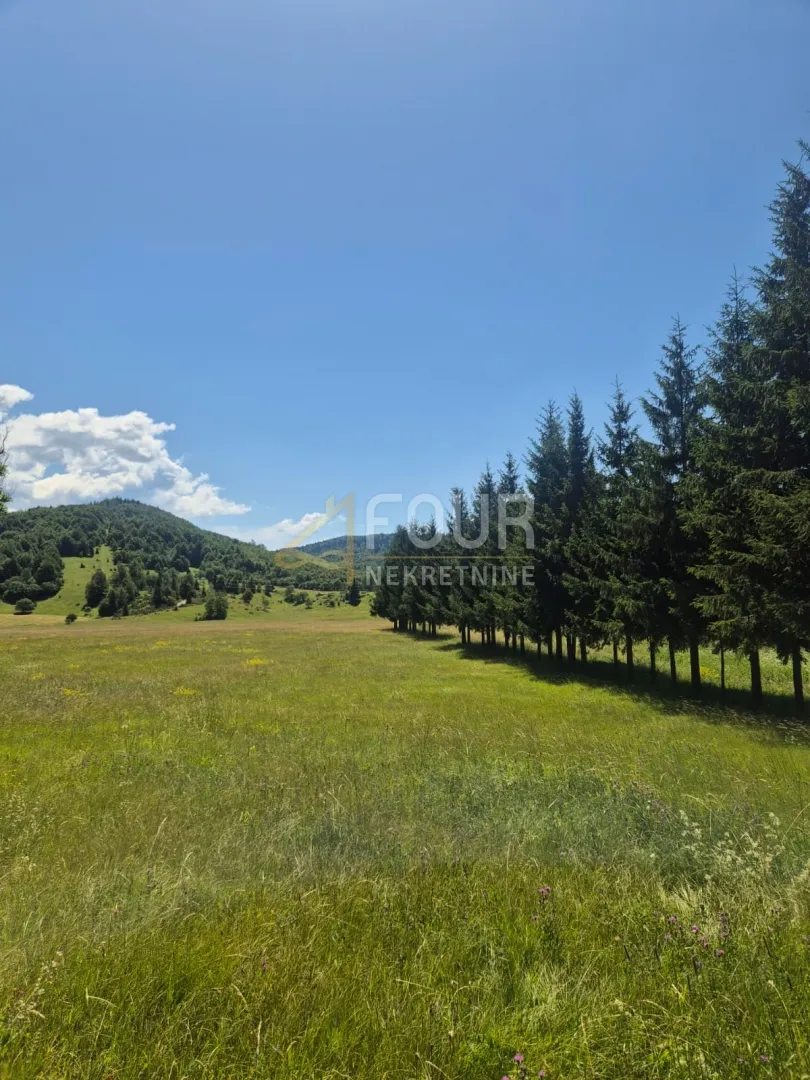 Gorski kotar, Ravna Gora, zemljište 4.440m2 - dio građevinski - Stari Laz, Ravna Gora