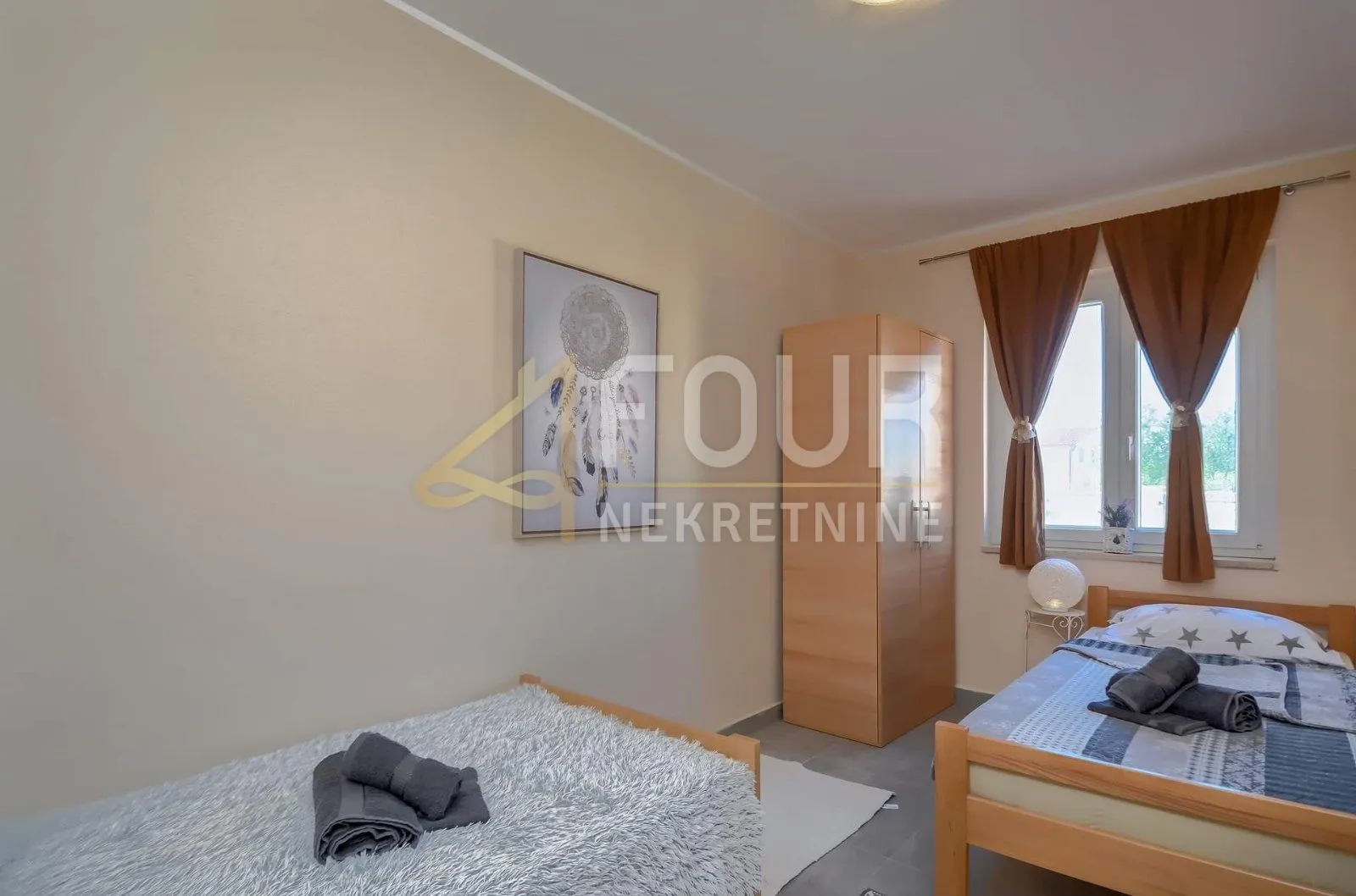 istra, marčana - okolica, novija kuća s bazenom - slika 11