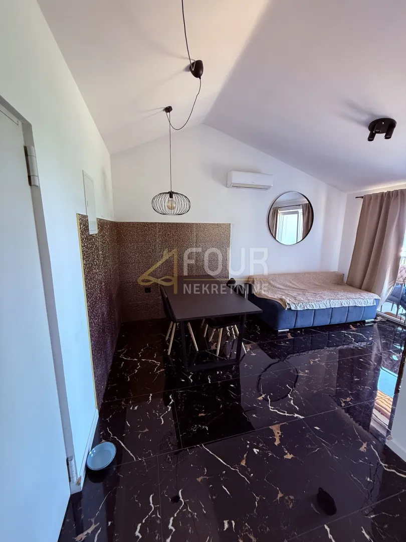 crikvenica, višeetažni stan, 161m2 - 4 stambene jedinice - slika 15