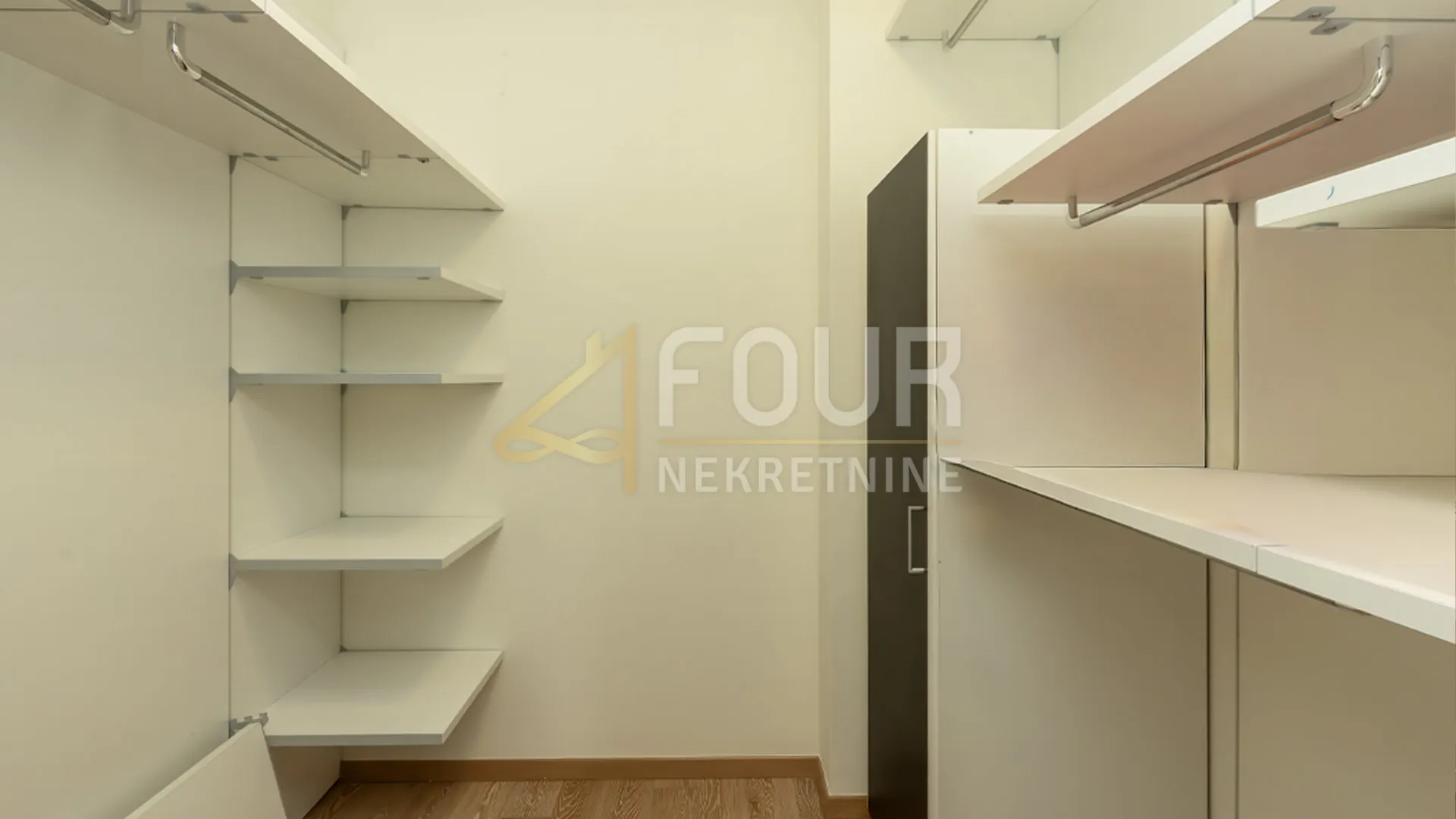 istra, rovinj, luksuzni dvoetažni penthouse, garaža, 100m od mora i plaže - slika 10