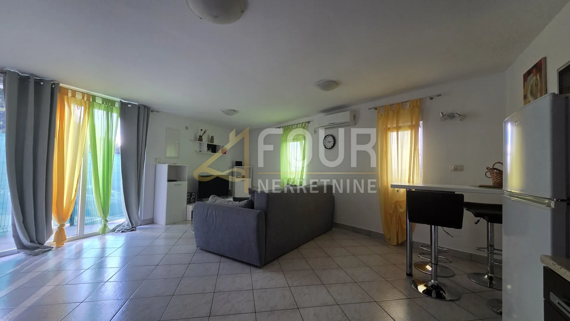 najam, opatija, centar, 1s+db, 47m2, pogled na more - slika 2